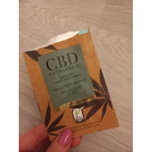 Bielenda CBD Cannabidiol, Maseczka nawilżająco-kojąca z CBD z konopi siewnych cera sucha / wrażliwa - opinie | zdjęcie do recenzji od giulia92