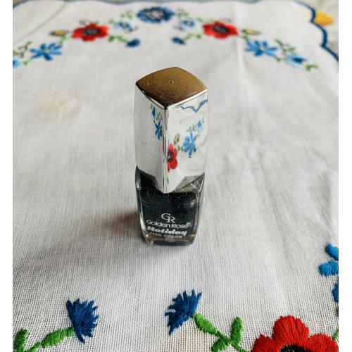 Golden Rose Holiday Nail Color (Lakier do paznokci) - opinie | zdjęcie do recenzji od IwonaTeresaMaria