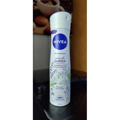 Nivea Miracle Garden, Lavender & Lily of the Valley 48h Anti-Perspirant (Antyperspirant w sprayu dla kobiet) - opinie | zdjęcie do recenzji od joaska1992