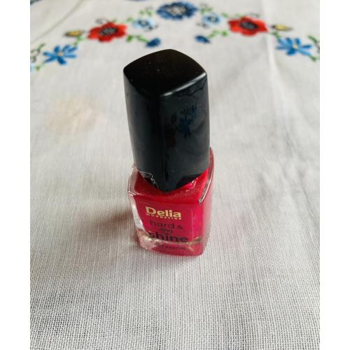 Delia Hard & Shine Nail Polish (Lakier do paznokci) - opinie | zdjęcie do recenzji od IwonaTeresaMaria