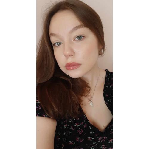 AA Wings of Color Tinted Push-Up Lip Serum (Serum wzmacniające kolor ust) - opinie | zdjęcie do recenzji od Lhomme_revolte
