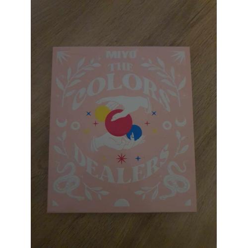 MIYO The Colors Dealers Palette (Magnetyczna paleta do cieni z lusterkiem) - opinie | zdjęcie do recenzji od Tarant - 2