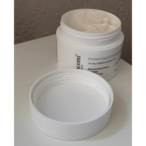 Nacomi Next Lvl Dermo, Protein Face & Body Cream (Proteinowy krem do twarzy i ciała dla skóry atopowej, suchej  i podrażnionej) - opinie | zdjęcie do recenzji od optostin
