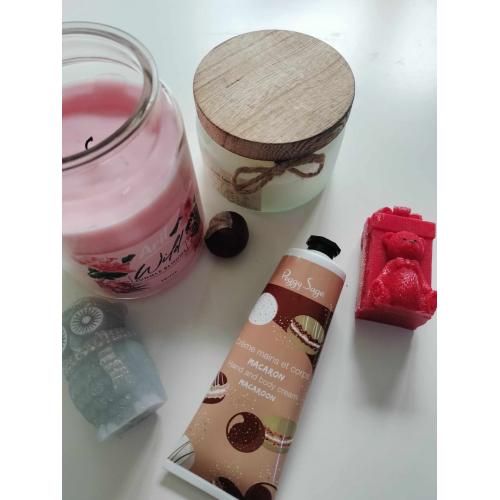 Peggy Sage Hand and Body Cream Macaroon (Krem do rąk i ciała) - opinie | zdjęcie do recenzji od blondeinbeauty