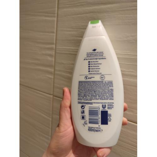 Dove Care by Nature, Glowing Shower Gel with Lotus Flower Extract & Rice Water (Rozświetlający żel pod prysznic `Ekstrakt z lotosu i woda ryżowa`) - opinie | zdjęcie do recenzji od xLullabyx - 2