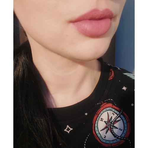 Oriflame Giordani Gold, Iconic Matte Lipstick SPF 15 (matowa pomadka do ust) - opinie | zdjęcie do recenzji od Nathaliee85 - 4