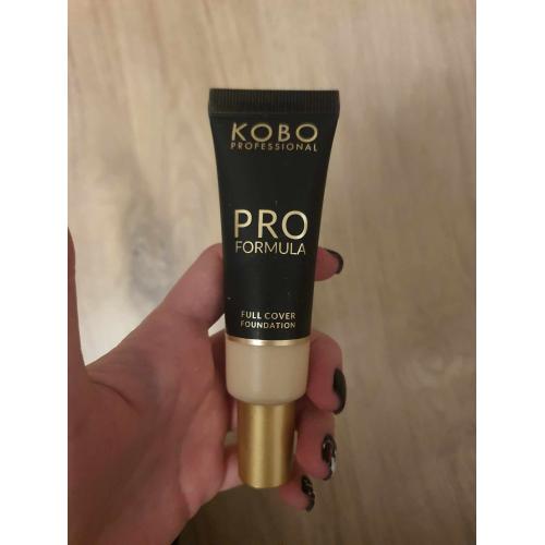 Kobo Professional Pro Formula, Full Cover Foundation (Podkład do twarzy) - opinie | zdjęcie do recenzji od Tarant