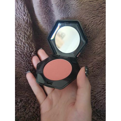 H&M Pure Radiance Powder Blusher (Róż prasowany) - opinie | zdjęcie do recenzji od Tarant - 1
