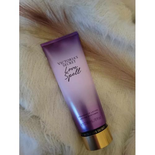 Victoria's Secret Love Spell, Fragrance Lotion (Perfumowany balsam do ciała) - opinie | zdjęcie do recenzji od patrycjakonca99