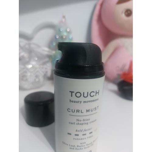 Artego Touch, Curl Must, No-Frizz Curl Shaping Cream (Krem do loków) - opinie | zdjęcie do recenzji od Viki2892
