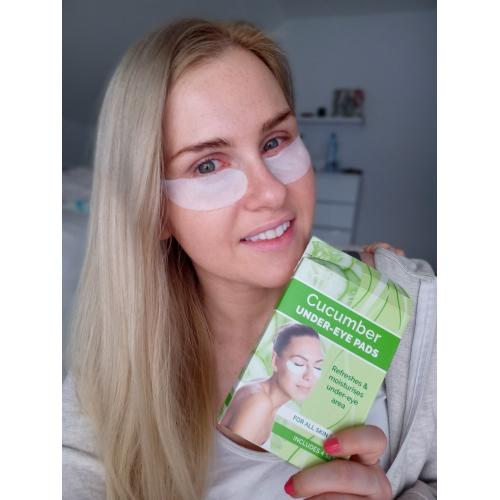 Mascot Europe BV Cucumber Under-Eye Pads (Płatki pod oczy) - opinie | zdjęcie do recenzji od giulia92 - 1