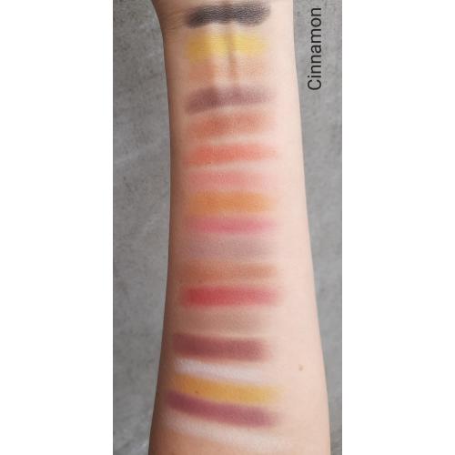I Heart Revolution Cinnamon Chocolate Shadow Palette (Paleta 18 cieni do powiek) - opinie | zdjęcie do recenzji od Smerfeta83 - 2