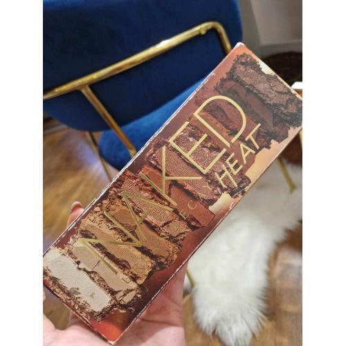 Urban Decay Naked Heat, Eyeshadow Palette (Paleta 12 cieni od powiek) - opinie | zdjęcie do recenzji od Gabsonik123