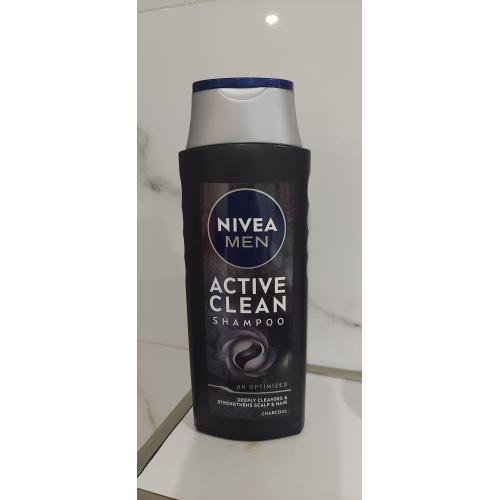 Nivea Men, Active Clean, Care Shampoo (Pielęgnujący szampon do włosów) - opinie | zdjęcie do recenzji od Malgos_es - 1