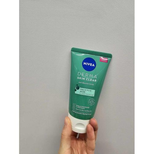 Nivea Derma Skin Clear, Anti-Blemish Scrub (Peeling przeciw niedoskonałościom) - opinie | zdjęcie do recenzji od annaskc