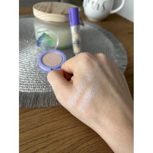 Bell Digitalove, It's Complicated Highlighter (Prasowany rozświetlacz do twarzy) - opinie | zdjęcie do recenzji od flexi_88
