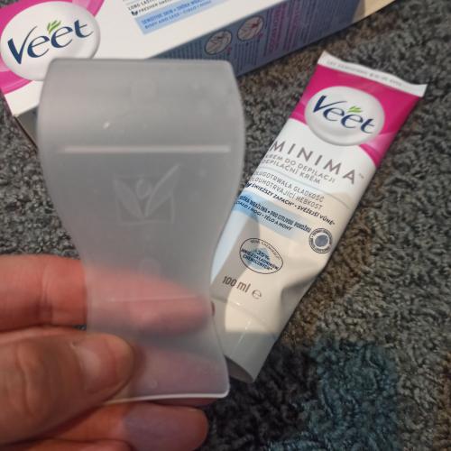 Veet Minima, Hair Removal Cream Sensitive Skin (Krem do depilacji 5 minut skóra wrażliwa) - opinie | zdjęcie do recenzji od clareblondi - 5