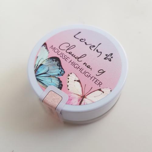 Lovely Is a Butterly, Cloud No. 9 Mousse Highlighter (Rozświetlacz w musie) - opinie | zdjęcie do recenzji od f6b553abd7484a09c15925e6937dcdfb8224db47_65eba68250e23 - 2