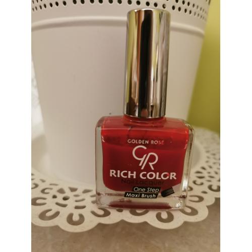 Golden Rose Rich Color Nail Lacquer (Lakier do paznokci) - opinie | zdjęcie do recenzji od anniebrz