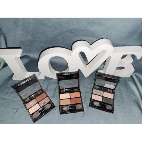 Eveline Cosmetics Quattro Professional Eyeshadow Palette (Poczwórne cienie do powiek) - opinie | zdjęcie do recenzji od Moniqu13