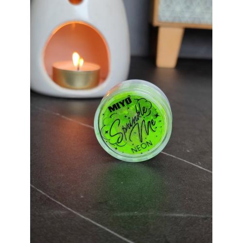 MIYO Sprinkle Me!, Neon (Sypki neonowy  pigment do powiek) - opinie | zdjęcie do recenzji od ksanaru - 1
