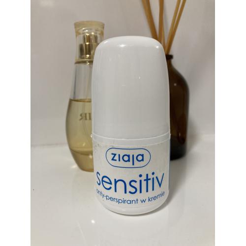 Ziaja Antyperspirant w kremie `Sensitiv` - opinie | zdjęcie do recenzji od DomFra