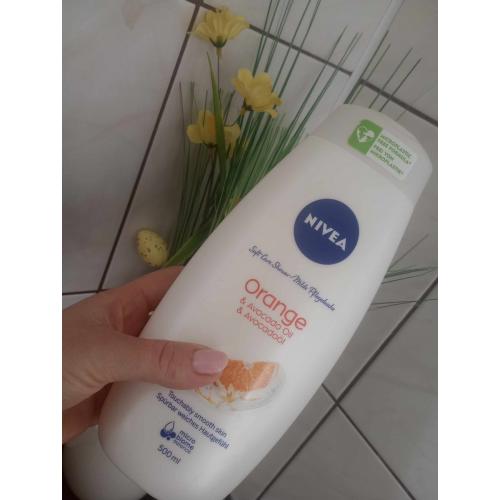Nivea Soft Care Shower Orange & Avocado Oil (Pielęgnujący żel pod prysznic `Pomarańcza i olejek awokado`) - opinie | zdjęcie do recenzji od Moniula93 - 1