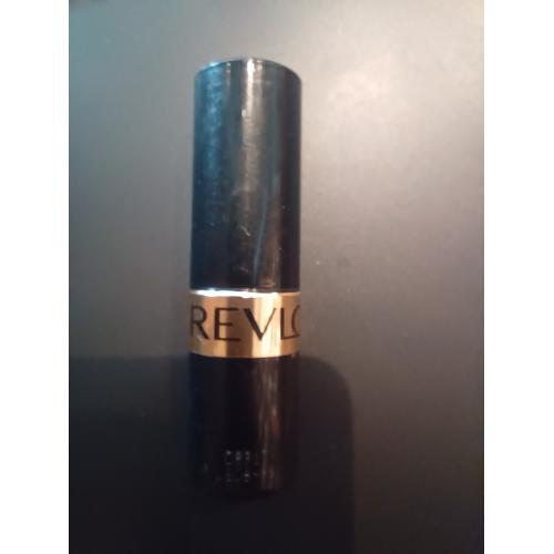 Revlon Super Lustrous, Lipstick (Szminka do ust) - opinie | zdjęcie do recenzji od Lothris - 3