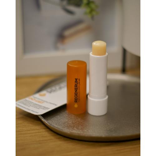 Regenerum Regeneracyjny peeling do ust - opinie | zdjęcie do recenzji od Atina911 - 2
