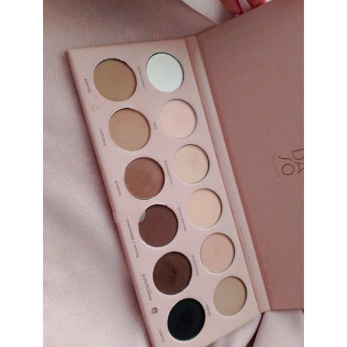 Daso Beauty by Kobo Professional Harmonijny mat, Paleta cieni do powiek - opinie | zdjęcie do recenzji od BellaMakeup - 2