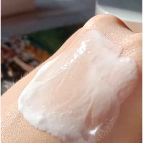 Ovium Cream Cleanser (Krem oczyszczający do demakijażu) - opinie | zdjęcie do recenzji od Luqia - 1