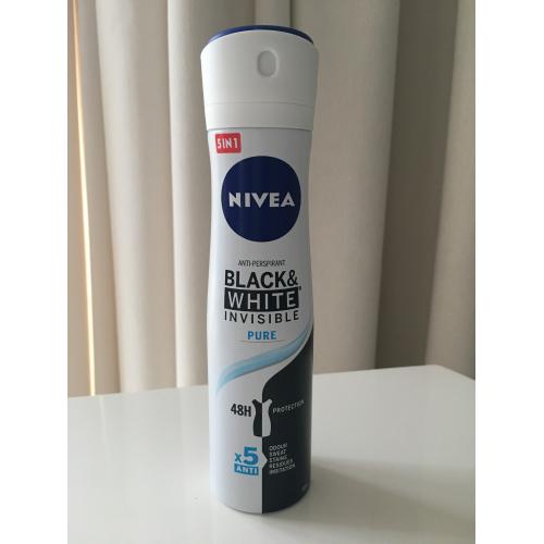 Nivea Invisible Pure, Antyperspirant 48h w sprayu - opinie | zdjęcie do recenzji od 2e9182b55bdf0a98ff6828ef66cf0b2a4e640980_67070af1f3125