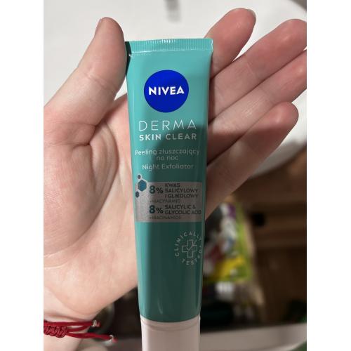 Nivea Derma Skin Clear, Night Exfoliator (Peeling złuszczający na noc) - opinie | zdjęcie do recenzji od Karina777_6
