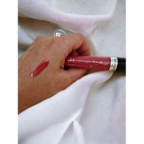 Bourjois Fabuleux Gloss (Nawilżający błyszczyk do ust) - opinie | zdjęcie do recenzji od bubinka89