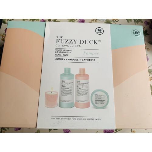 Baylis & Harding The Fuzzy Duck, Calm White Jasmine & Eucaliptus  Moisturising Hand Cream (Biały Jaśmin i Eukaliptus, Nawilżający krem do rąk) - opinie | zdjęcie do recenzji od IwonaTeresaMaria - 2