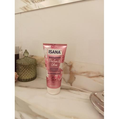 Isana Parfum & Glow Bodylotion (Balsam do ciała) - opinie | zdjęcie do recenzji od DagiStr