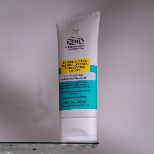 Kiehl's Expertly Clear Blemish - Treating & Preventing Lotion (Lotion przeciw niedoskonałościom) - opinie | zdjęcie do recenzji od mcblondi - 2