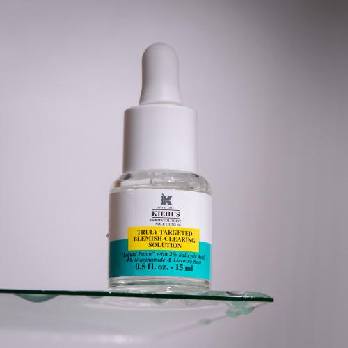 Kiehl's Truly Targeted Blemish - Clearing Solution (Niewidoczne serum punktowe przeciw niedoskonałościom z efektem plastra) - opinie | zdjęcie do recenzji od mcblondi - 2