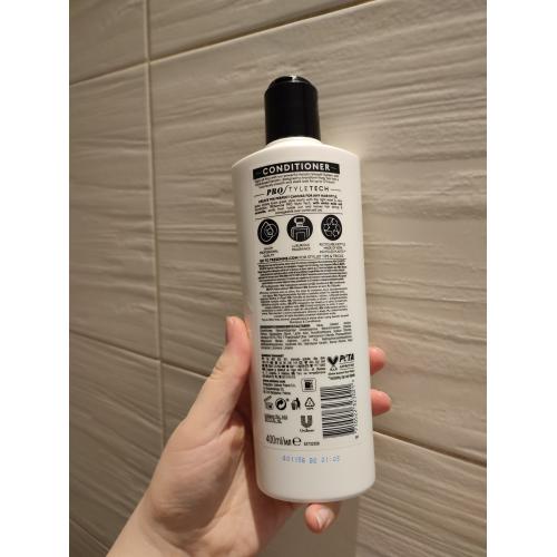 TRESemme Keratin Smooth, Conditioner (Odżywka wygładzająca włosy (nowa wersja)) - opinie | zdjęcie do recenzji od xLullabyx - 2
