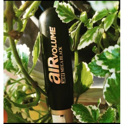 L'Oreal Paris Air Volume 30H Mega Black Mascara (Pogrubiający tusz do rzęs o przedłużonej trwałości) - opinie | zdjęcie do recenzji od dhajka