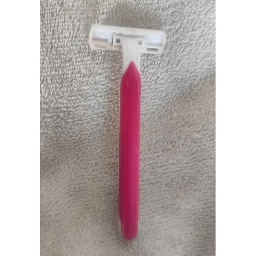 Soft Touch Shaving System (Zestaw maszynek do golenia) - opinie | zdjęcie do recenzji od Lawenda7