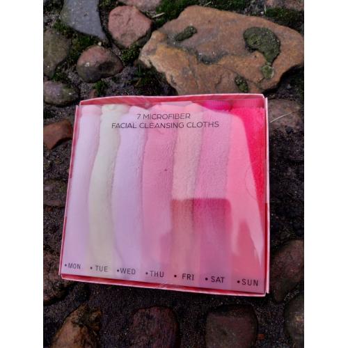 Action Microfiber Facial Cleansing Cloths (Ręczniczki do mycia twarzy) - opinie | zdjęcie do recenzji od Smerfeta83 - 1