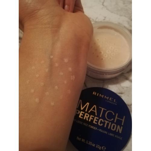 Rimmel Match Perfection, Silky Loose Face Powder (Puder sypki) - opinie | zdjęcie do recenzji od Justyna_moja_pielegnacja - 1