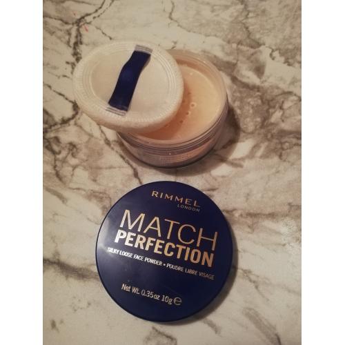 Rimmel Match Perfection, Silky Loose Face Powder (Puder sypki) - opinie | zdjęcie do recenzji od Justyna_moja_pielegnacja - 2