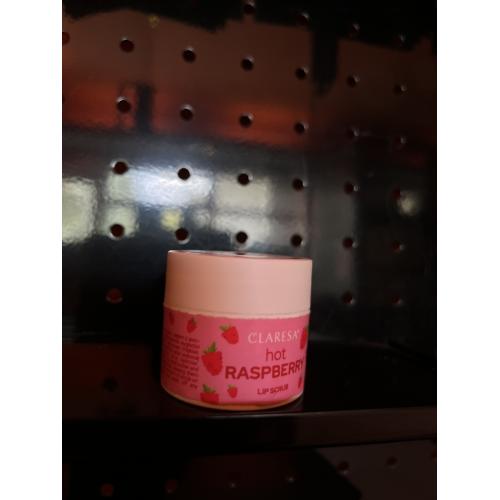 Claresa Hot Raspberry Lip Scrub (Peeling do ust) - opinie | zdjęcie do recenzji od wik_zielinska