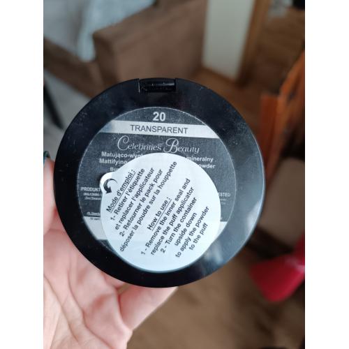 Eveline Cosmetics Celebrities Beauty (Mineralny puder w kamieniu) - opinie | zdjęcie do recenzji od JustynaTr97 - 2