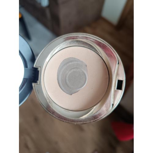 Eveline Cosmetics Celebrities Beauty (Mineralny puder w kamieniu) - opinie | zdjęcie do recenzji od JustynaTr97 - 4