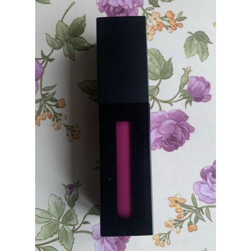 Revolution Pro Supreme Matte, Lip Pigment (Matowa szminka w płynie) - opinie | zdjęcie do recenzji od IwonaTeresaMaria - 1
