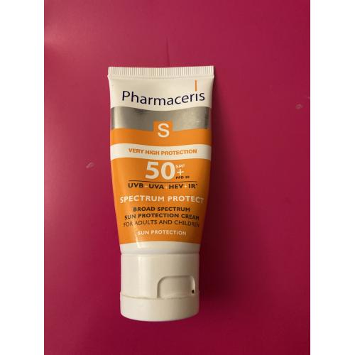 Pharmaceris S, Spectrum Protect, Krem o szerokopasmowej ochronie dla dorosłych i dzieci SPF 50+ - opinie | zdjęcie do recenzji od antonia1975