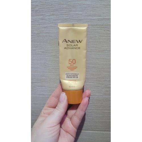 Avon Anew, Solar Advance, Ultra Matte Anti -Aging Sun Protection SPF 50 (Odmładzający ochronny krem do twarzy SPF 50) - opinie | zdjęcie do recenzji od Bogusia_W